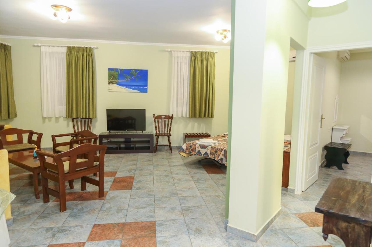 Heaven Apartments Agia Marina 외부 사진