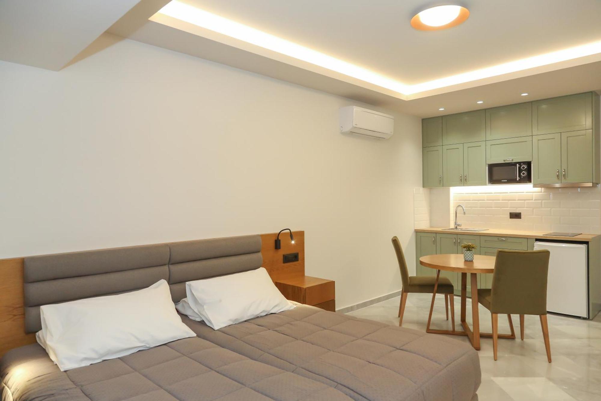 Heaven Apartments Agia Marina 외부 사진